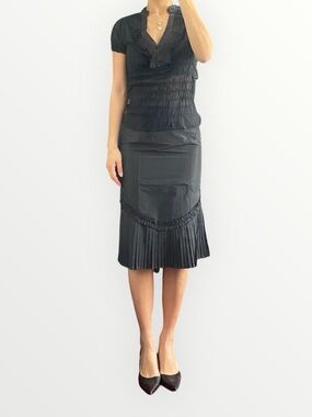 Vintage Tristan & Iseut Black Pleated Hem Skirt Size 1